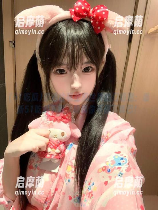 你通往秘密瓜世界的门钥匙：最新51吃瓜下载，确保你不停下嘴巴！