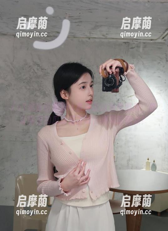 51最新吃瓜免费爆料：群众嘴里的瓜真是百味，满满的槽点！