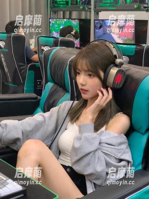 更新！911黑料网的反差太惊艳了，瞬间被吸引！