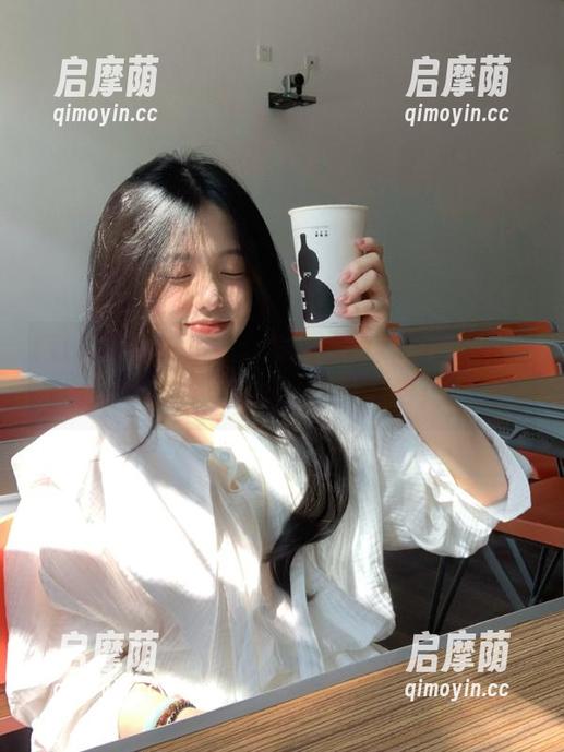一不小心发现tttzzz.su永久黑料入口，刚好今天想吃瓜！