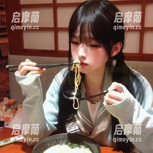 www吃瓜网com的链接就像幽灵，时不时冒出来吓你一跳！