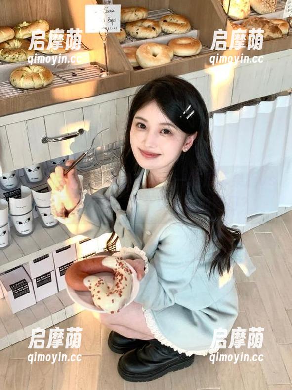 填补空白，五一吃瓜苹果版vs.官网网页版，哪个更合你的胃口？