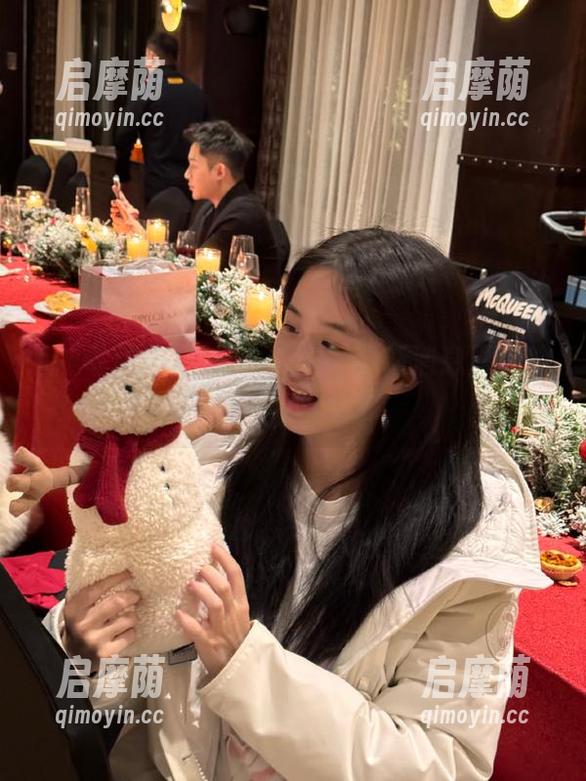 “消失”了？最新消息里，冲哥精选去哪儿了！