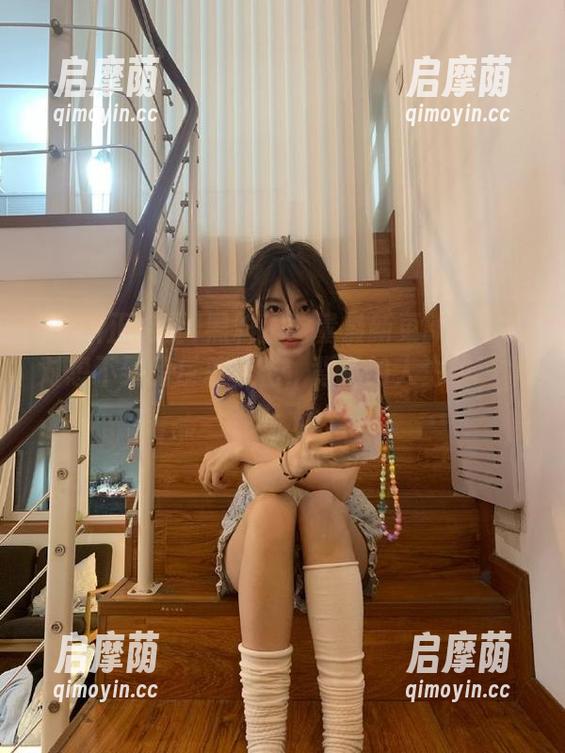 黑料正能量 黑料正能量最新更新:你绝对想不到的反差校花,背后的人生故事太神奇了!