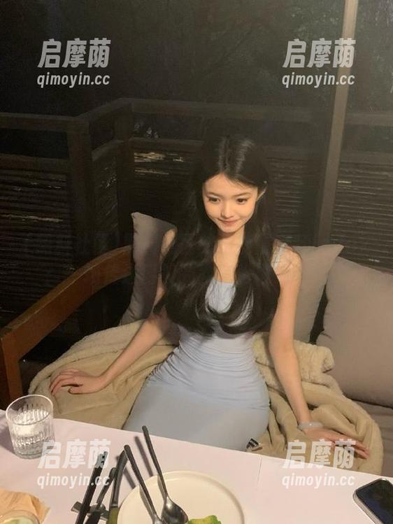 黑料社区 黑料社区的正能量老师index:一场传送门般的教育伦理大考验!